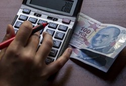 Borcu olan milyonlara müjde: 10 yıldan eski borçlar silinecek