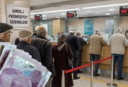 2026-agustos-emekli-promosyonlari-ziraat-garanti-halkbank-yapi-kredi-is-bankasi-kac-tl-veriyor.jpg