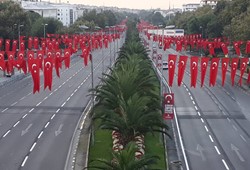 23-nisan-vatan-caddesi-trafige-kapali-mi-bugun-istanbulda-kapali-yollar-ve-alternatifler.jpg