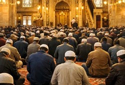 adanada-cuma-namazi-kacta-okunuyor-antalya-samsun-cuma-namazi-saatleri-1-mayis-2026.jpg