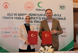 aile-bakanligi-ve-yesilaydan-dev-is-birligi-bagimlilikla-mucadelede-yeni-donem.jpg