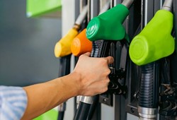 akaryakita-zam-mi-indirim-mi-geldi-3-temmuz-2026-benzin-motorin-lpg-fiyat-listesi.jpg