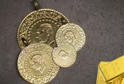 Çeyrek altın ne kadar oldu? 17 Nisan 2026 Gram, Çeyrek, Ata, Yarım Altın Fiyatları!