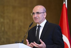 Bakan Şimşek'ten 'asgari ücret' için tuhaf yorum