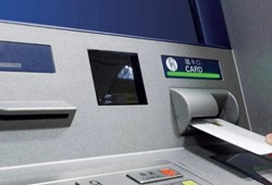 bankamatiklerde-donem-degisti-artik-boyle-para-cekeceksiniz.jpg