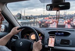 benzin-isigi-yandiktan-sonra-hangi-aracin-kac-kilometre-gidebildigi-belli-oldu.jpg