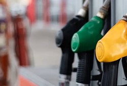 benzin-kac-tl-motorine-zam-geldi-mi-1-mayis-2026-akaryakit-fiyat-listesi.jpg