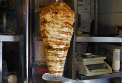 Döner ustasından kritik uyarı: Tavuk dönerin bu kısmını sakın yemeyin