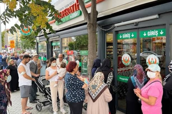 Bir zam daha geliyor! Litresi benzinle yarışacak!