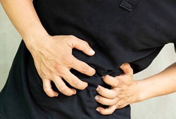 Böbrek Taşı Sessiz Büyüyor, Alarm Ağrı İle Geliyor