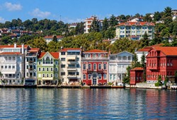 bogazda-yali-sahipleri-harekete-gecti-tur-teknelerine-yeni-duzenleme.jpg