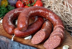 bu-markanin-sucugunu-yiyen-herkes-aldatildi-bu-vicdansizligi-affetmeyecegiz.jpg