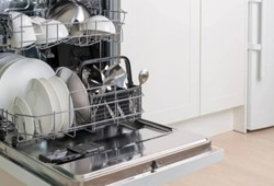 Bulaşık makinesi kullananların %80’i bu yanlışı yapıyor: Ömrünü yarıya indiriyor