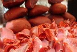 Bulgaristan'ın engeline rağmen Kayseri pastırması 'AB'ye girdi'