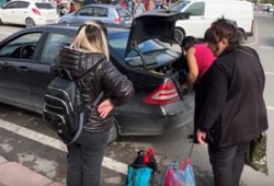 Bulgar turistler o ilimize koştu: Marketlerde adım atacak yer kalmadı