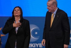 cercioglundan-rozet-sonrasi-ilk-sozler-cumhurbaskanina-yakinligini-boyle-anlatti.jpg
