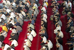 Cuma namazı ve öğle namazı nasıl kılınır? Cuma namazı son sünneti nasıl kılınır?