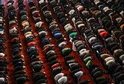 elazigda-cuma-namazi-kacta-okunuyor-sivas-kayseri-cuma-namazi-saatleri-15-mayis-2026.jpg