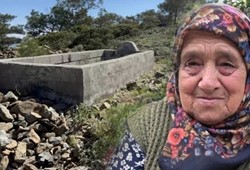 her-persembe-ayni-saatte-isik-saciyor-o-isimsiz-mezarin-gizemi-cozulemiyor.jpeg