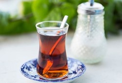 Çay tiryakileri dikkat! Her gün siyah çay içenleri şaşırtan sonuç