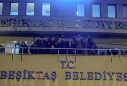 İstanbul'da dev yolsuzluk operasyonu: Belediye başkanları da var
