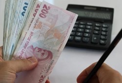 iste-masadaki-yeni-rakamlar-ssk-ve-bag-kur-emeklisine-zam-senaryosu.jpg