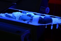 Kahreden haber: 10 bebek yangında hayatını kaybetti