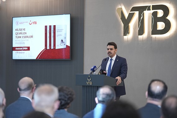 Kiliseye çevrilen Türk yapıları bu kitapta