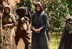 koyde-kanli-hesaplasma-kadinlar-erkekleri-tek-tek-oldurdu.jpg