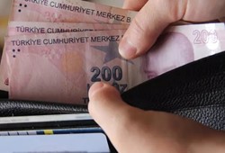 liste-hazir-ilk-adim-atildi-emekli-maaslarina-kesinti-yolda.jpg
