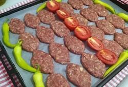 Market market toplatılıyor! Helal köfte krizinde acil çağrı