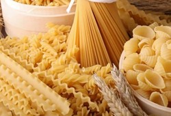 markette-gorunce-hemen-aliyorduk-o-makarna-kuf-nedeniyle-toplatiliyor.jpg