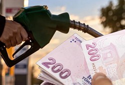 mazot-ne-kadar-oldu-benzine-zam-geldi-mi-15-eylul-2026-istanbul-ankara-izmir-guncel-akaryakit-fiyatlari.jpg