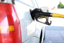 mazota-zam-geldi-mi-akaryakita-indirim-mi-gelecek-12-agustos-2026-benzin-motorin-lpg-fiyati.jpg