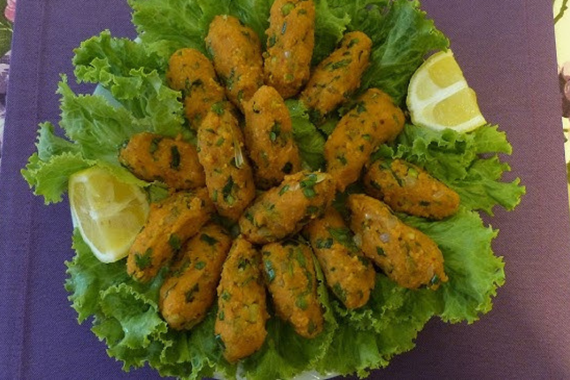 Mercimek köftesi yapmanın en kolay yolu! Aşçılar mercimek köftesini böyle hazırlıyor
