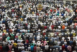 mersinde-cuma-namazi-kacta-okunuyor-tokat-rize-cuma-namazi-saatleri-2-ekim-2026.jpg