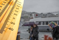 meteorolojiden-48-il-icin-alarm-kuvvetli-yagisla-birlikte-sicakliklar-sert-dusecek.jpg