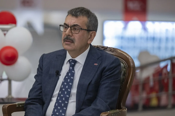 Milli Eğitim Bakanından yeni müfredat açıklaması