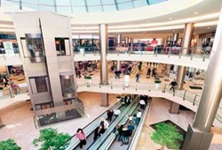 Rekor fiyata satıldı: Ünlü AVM kapanıyor