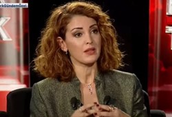 Nagehan Alçı: 20 milyon vatandaşın dili mecliste neden yasaklı?