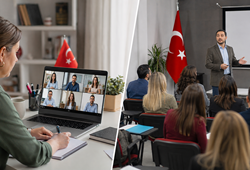 ogretmen-seminerleri-online-mi-yuz-yuze-mi-meb-eylul-takvimi-belli-oldu.png