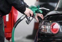 Petrol Fiyatlarındaki Düşüş Cebe Yarayacak mı? Bakan Şimşek Açıkladı!