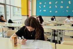 sinavda-basarili-olmanin-yolu-psikolojik-dengeden-geciyor.jpg
