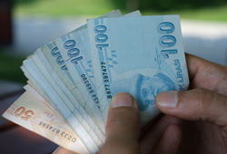Son Dakika: Bankalardaki TL Cinsi Mevduatı Arttı!