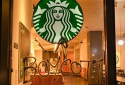 “Boykot edilen" Starbucks, Türkiye’de kamu kurumuna girdi