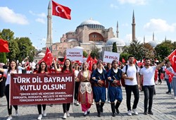 turk-dil-bayrami-ne-zaman-13-mayis-mi-26-eylul-mu-iste-arasindaki-fark.jpg