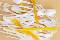 Tek kullanımlık plastikler için yeni dönem: Hepsi yasaklanıyor