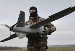 Öğrenciydi, rakip oldu: Türkiye’nin İHA bilgisini alan ülke seri üretime geçti