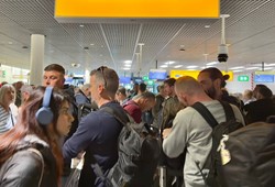 Jet Yakıtı Krizi Bilet Fiyatlarını Uçurdu: Tatil Sezonunda Uçuş Sayıları Azalıyor