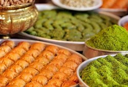 unlu-baklavacinin-sonu-geldi-goruntuler-olay-oldu.jpg
